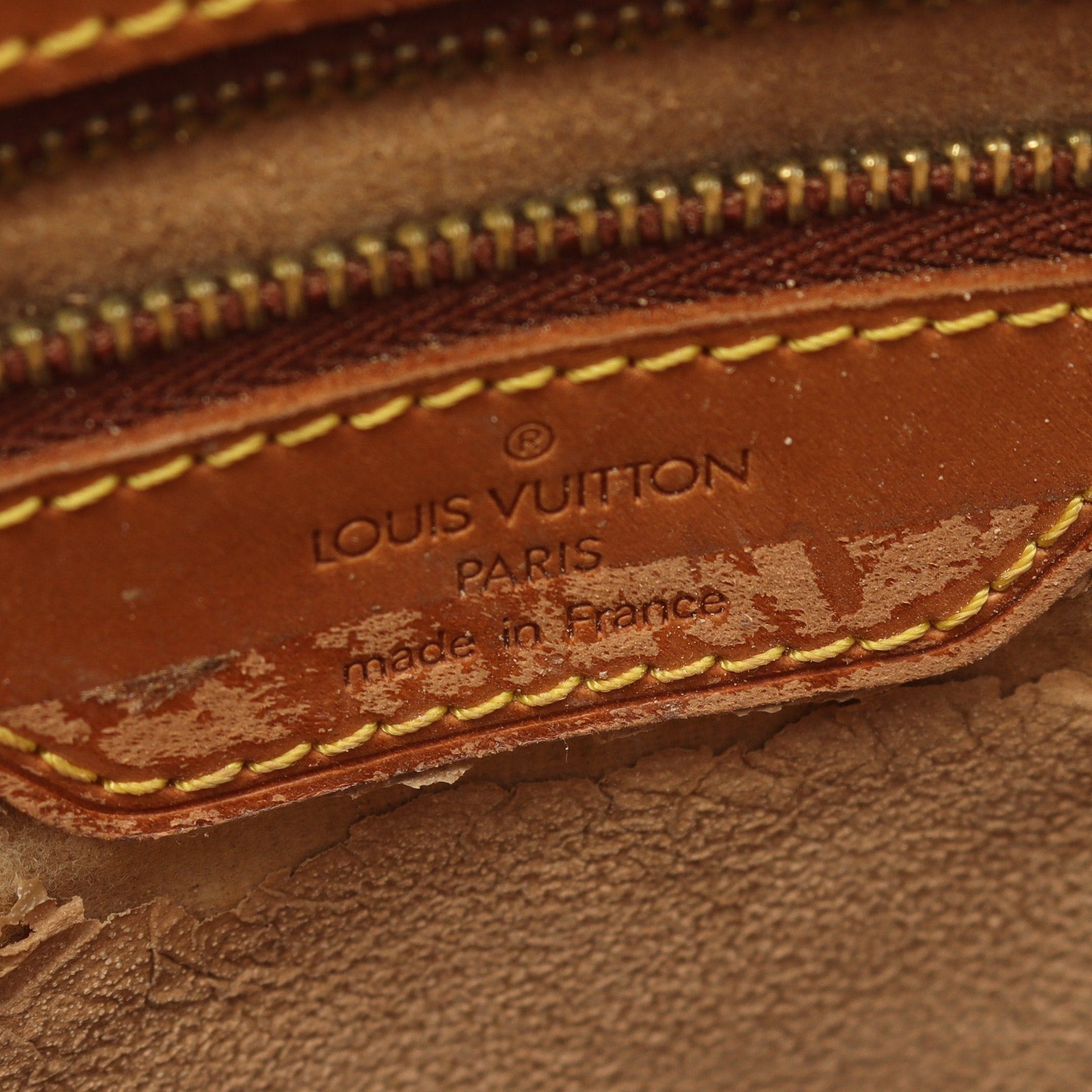 Louis Vuitton Louis Vuitton Bucket Gm Monogram Shoulder Bag Leather Brown Size ONE SIZE - 4 Thumbnail