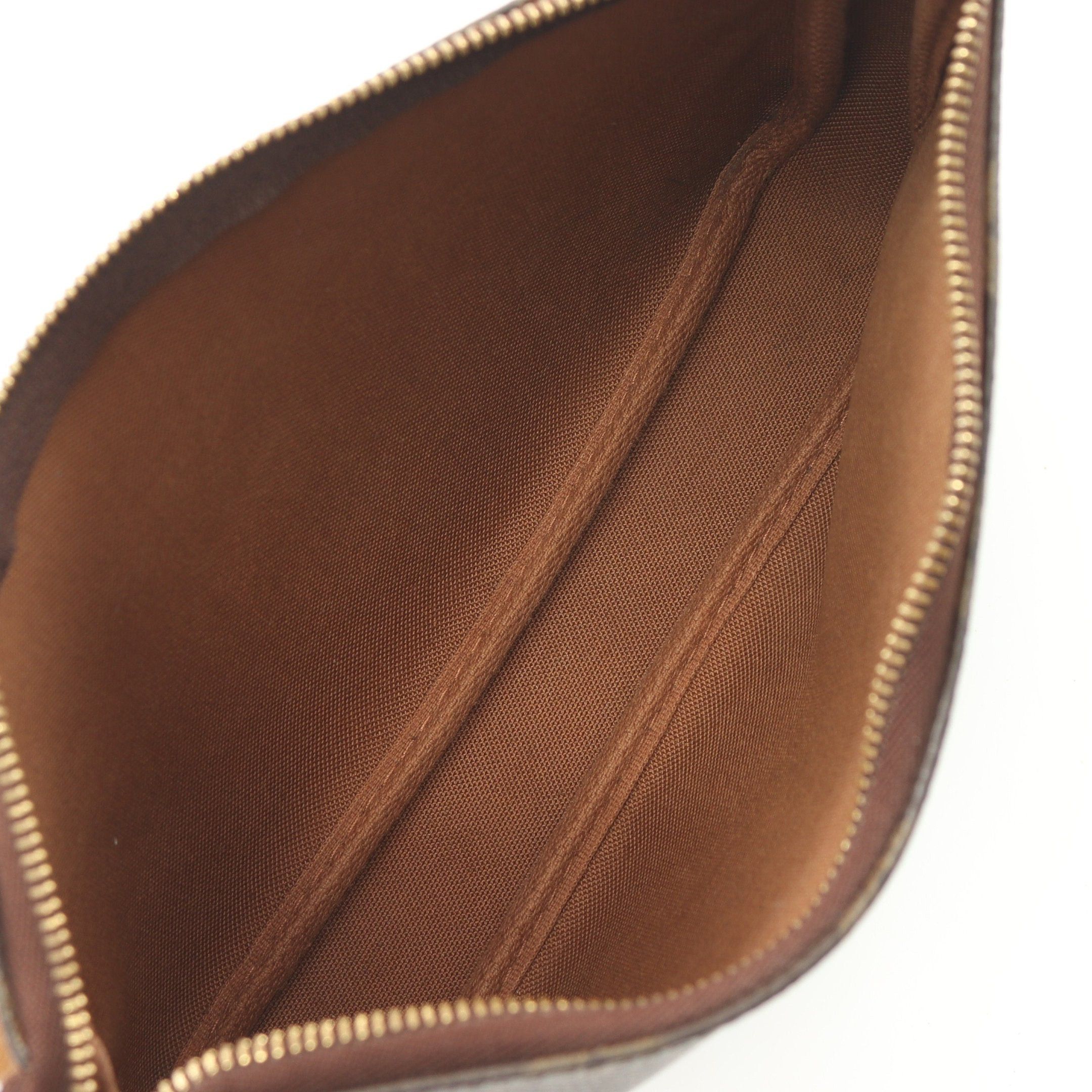 Louis Vuitton Louis Vuitton Pochette Accessoires Monogram Handbag Leather Brown Size ONE SIZE - 3 Thumbnail