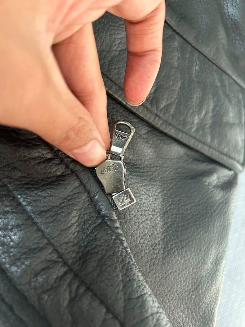 Emporio Armani Italian Leather Jacket for Men in Good Condition Size US L / EU 52-54 / 3 - 5 Thumbnail