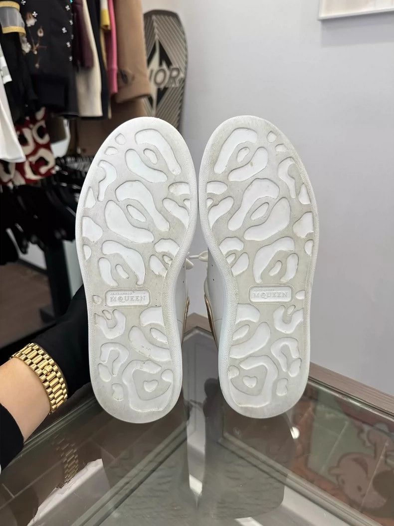 Alexander McQueen Alexander McQueen White Platform Sneakers for Women Size US 7.5 / EU 40-41 - 5 Thumbnail