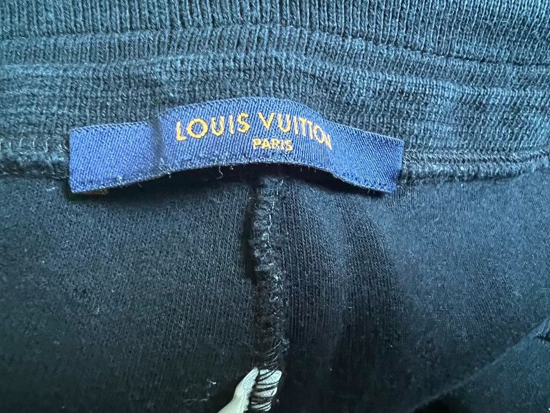Louis Vuitton Louis Vuitton Drawstring Joggers Made in Italy Size US 37 - 7 Thumbnail