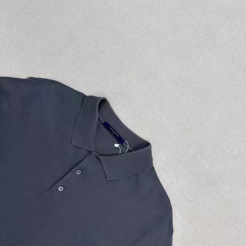 Louis Vuitton Louis Vuitton Embroidered Logo Short Sleeve Polo Size US XXL / EU 58 / 5 - 3 Thumbnail