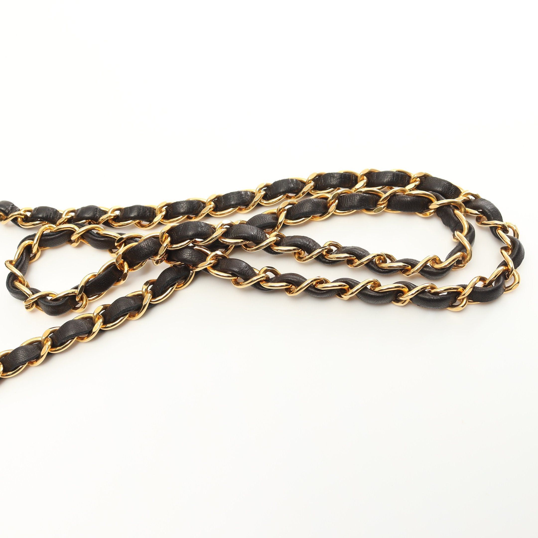 Chanel Chanel Matelasse Diana Flap Chain Shoulder Bag Lambskin Black Gold Hardware Size ONE SIZE - 11 Thumbnail