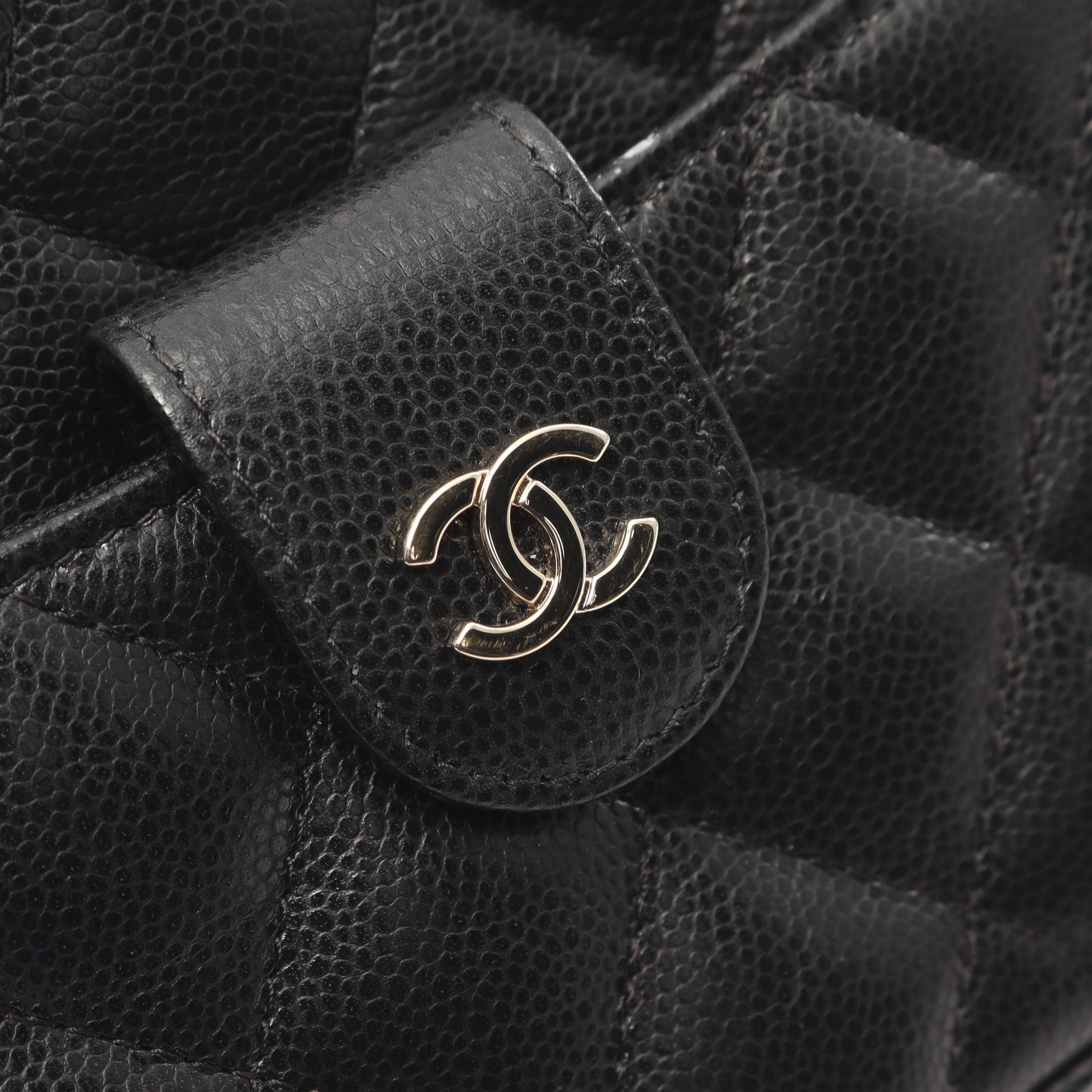 Chanel Chanel Matelasse Camera Bag Chain Shoulder Caviar Skin Black Gold Hardware Size ONE SIZE - 6 Thumbnail