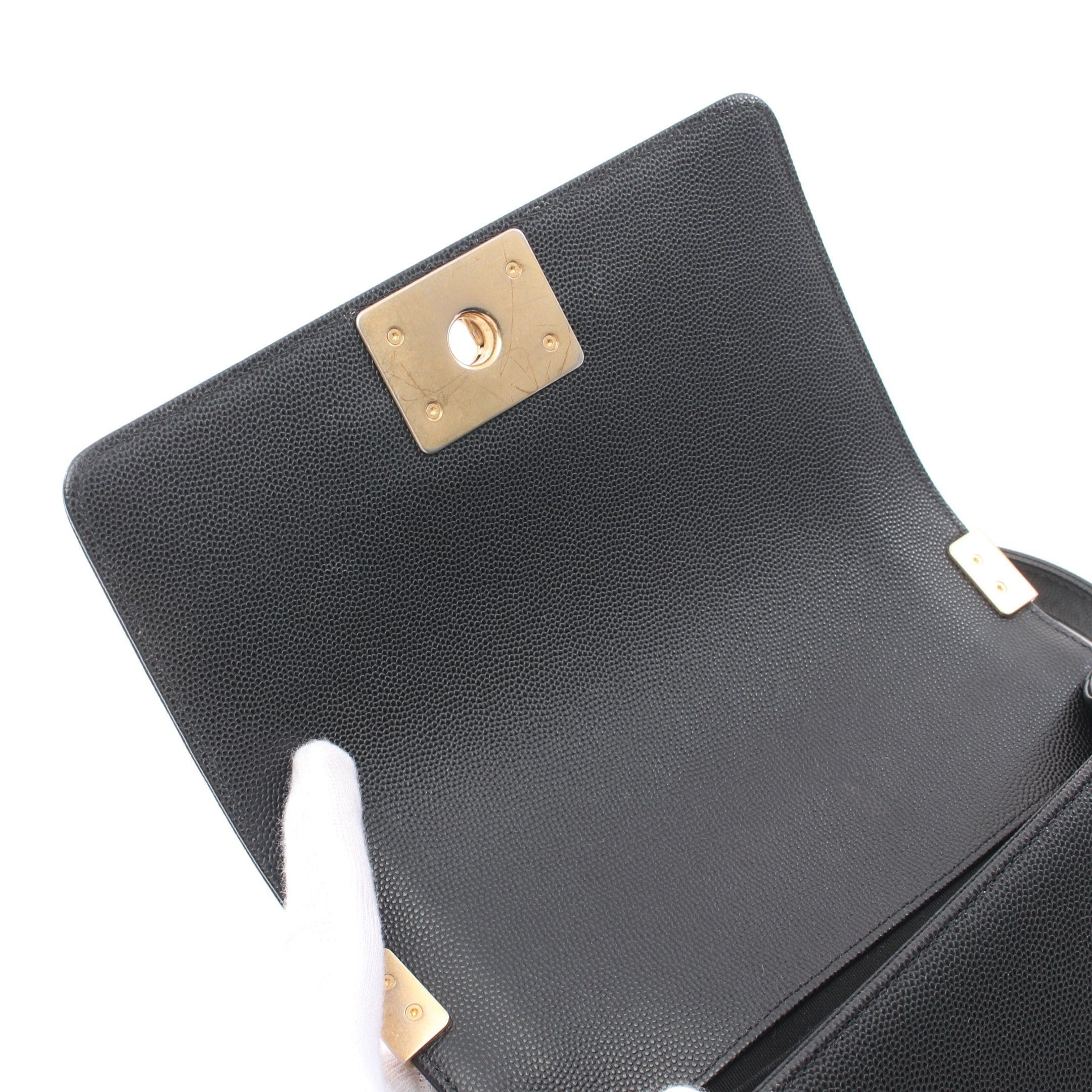 Chanel Chanel Boy Chanel Small Chain Shoulder Bag Caviar Skin Black Gold Hardware Size ONE SIZE - 8 Thumbnail