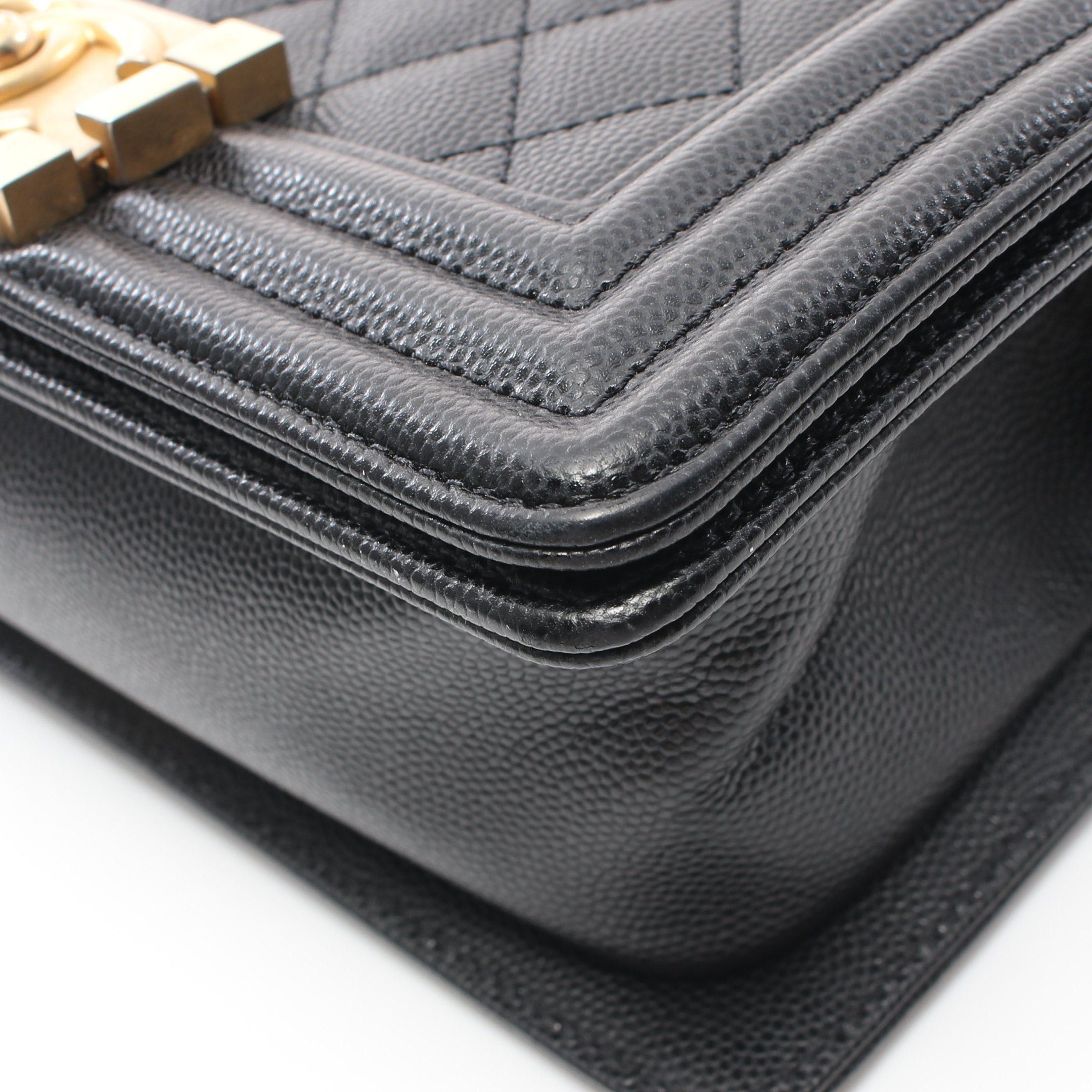 Chanel Chanel Boy Chanel Small Chain Shoulder Bag Caviar Skin Black Gold Hardware Size ONE SIZE - 7 Thumbnail