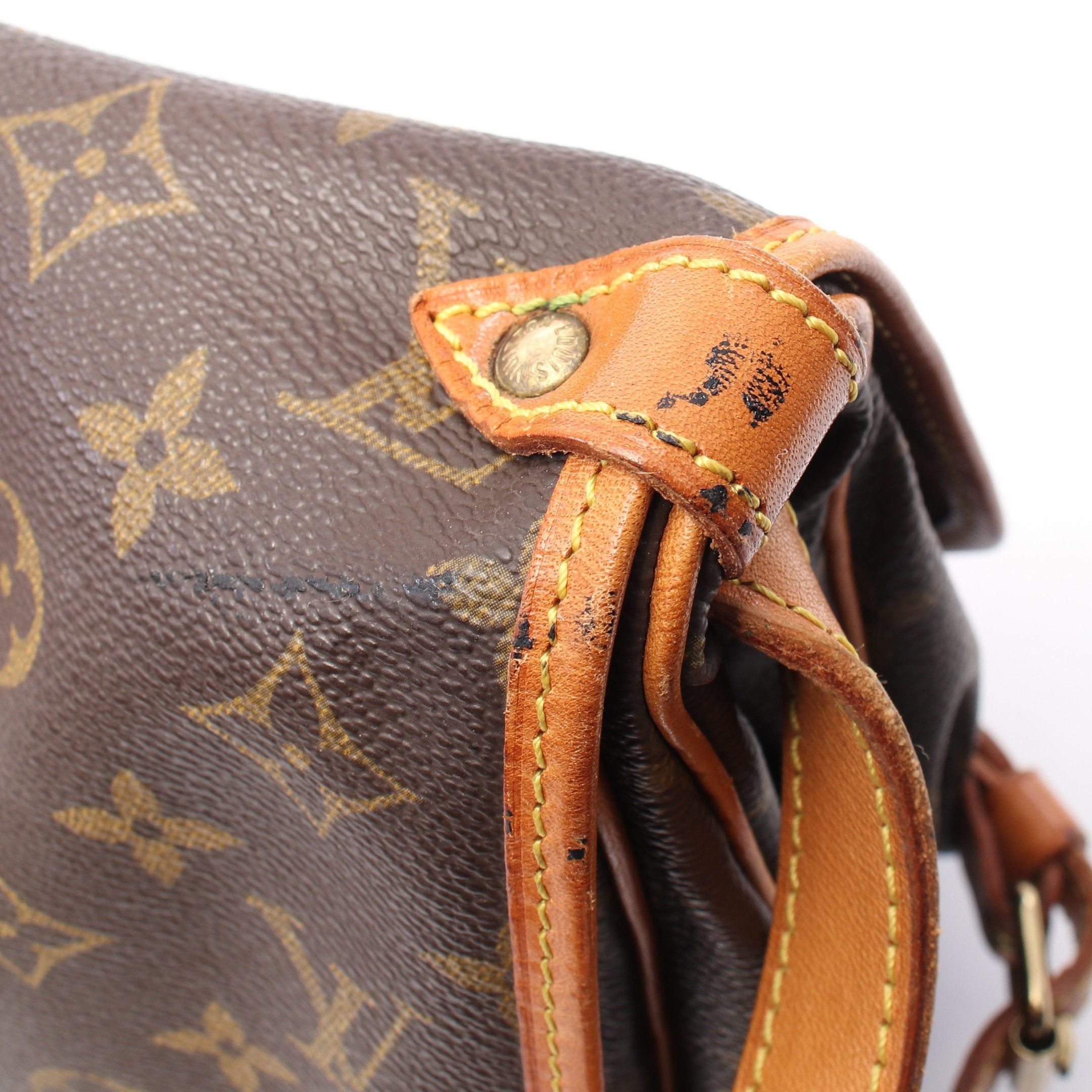 Louis Vuitton Louis Vuitton Saumur 30 Monogram Shoulder Bag Leather Brown Size ONE SIZE - 7 Thumbnail