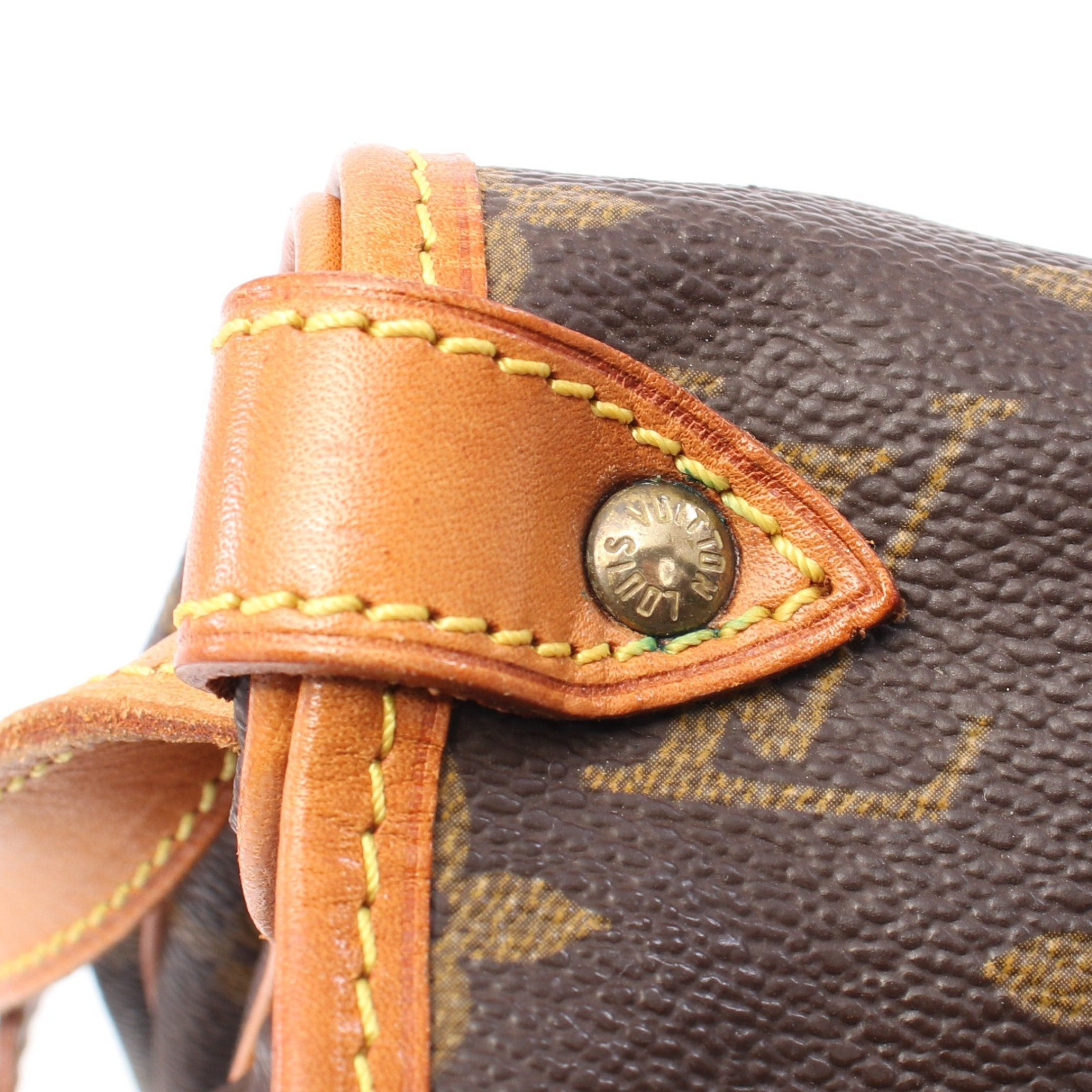 Louis Vuitton Louis Vuitton Saumur 30 Monogram Shoulder Bag Leather Brown Size ONE SIZE - 10 Thumbnail