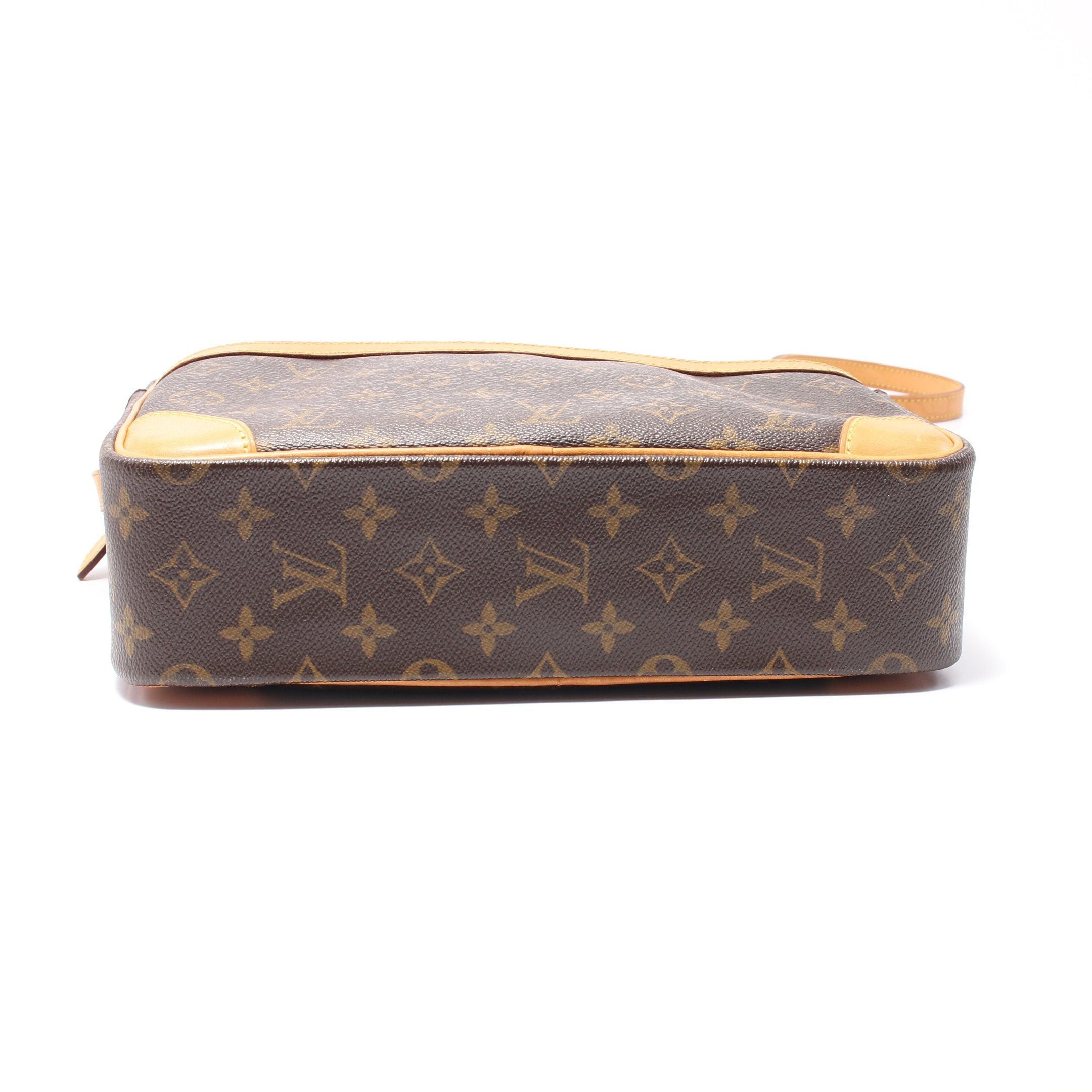 Louis Vuitton Louis Vuitton Trocadero 30 Monogram Shoulder Bag Leather Brown Size ONE SIZE - 14 Thumbnail