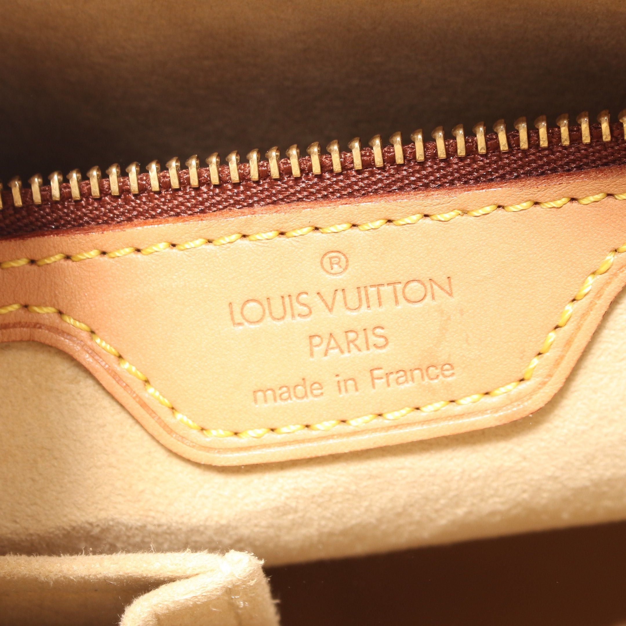 Louis Vuitton Louis Vuitton Looping Gm Monogram Shoulder Bag Leather Brown Size ONE SIZE - 4 Thumbnail