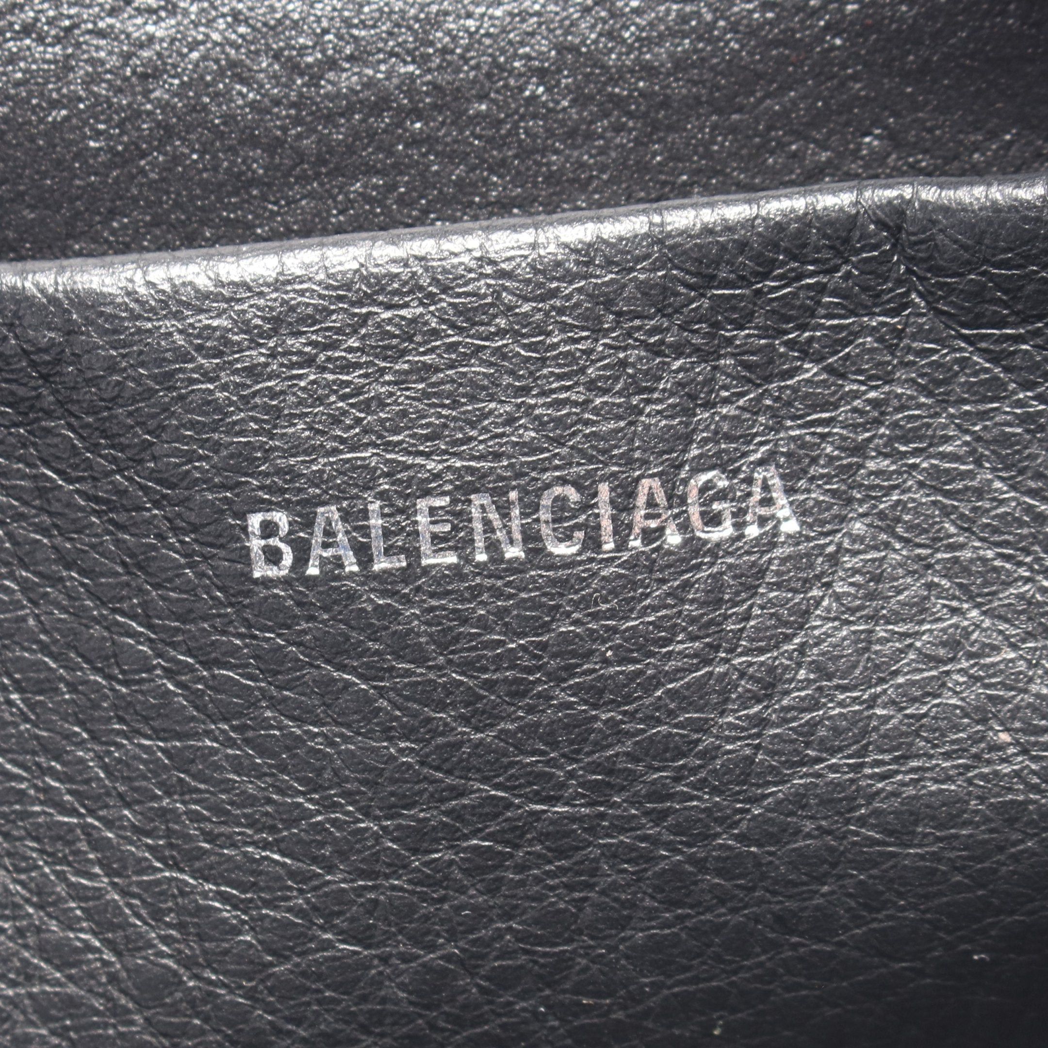 Balenciaga Balenciaga Everyday Camera Bag S Shoulder Leather White Size ONE SIZE - 4 Thumbnail
