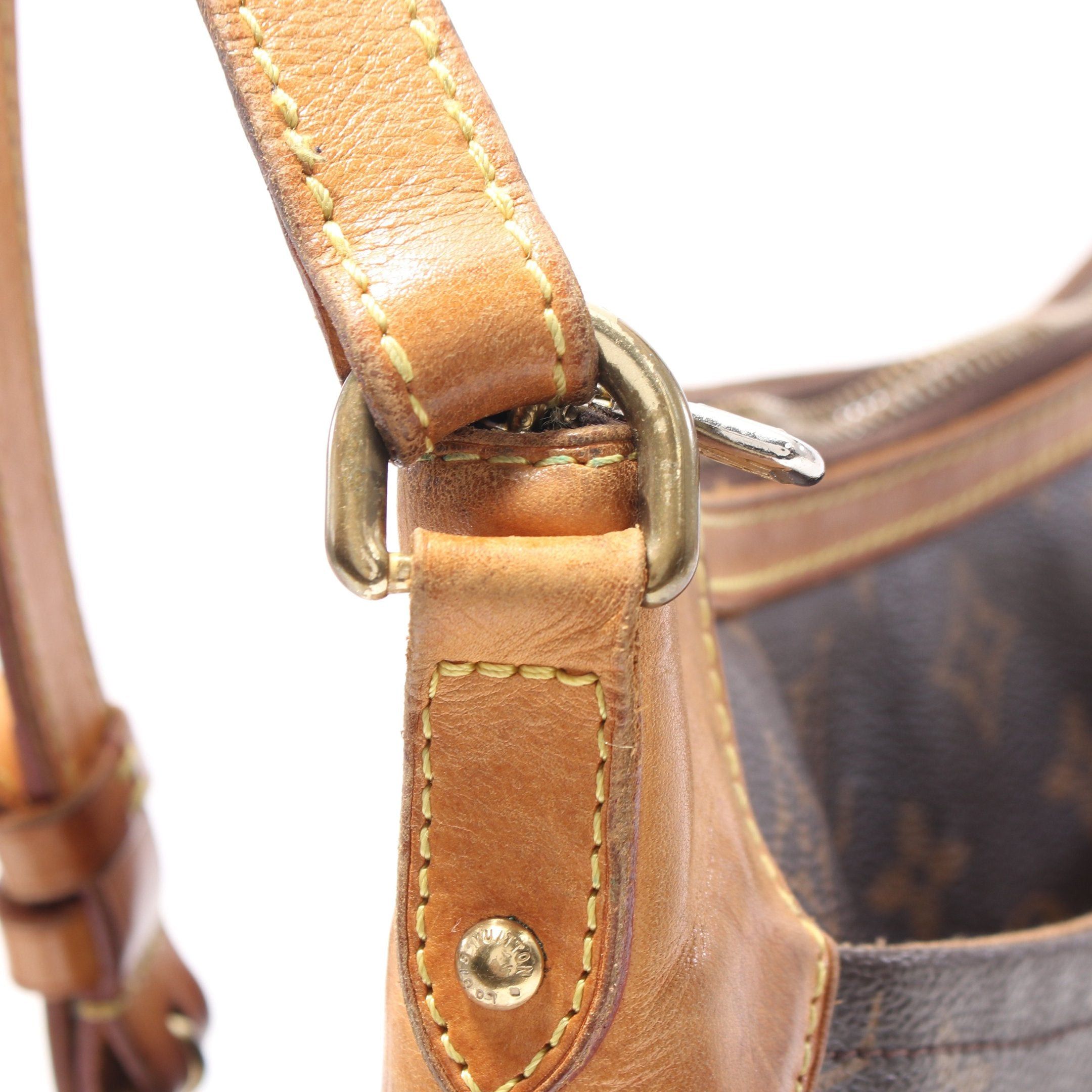 Louis Vuitton Louis Vuitton Odeon Mm Monogram Shoulder Bag Leather Brown Size ONE SIZE - 10 Thumbnail