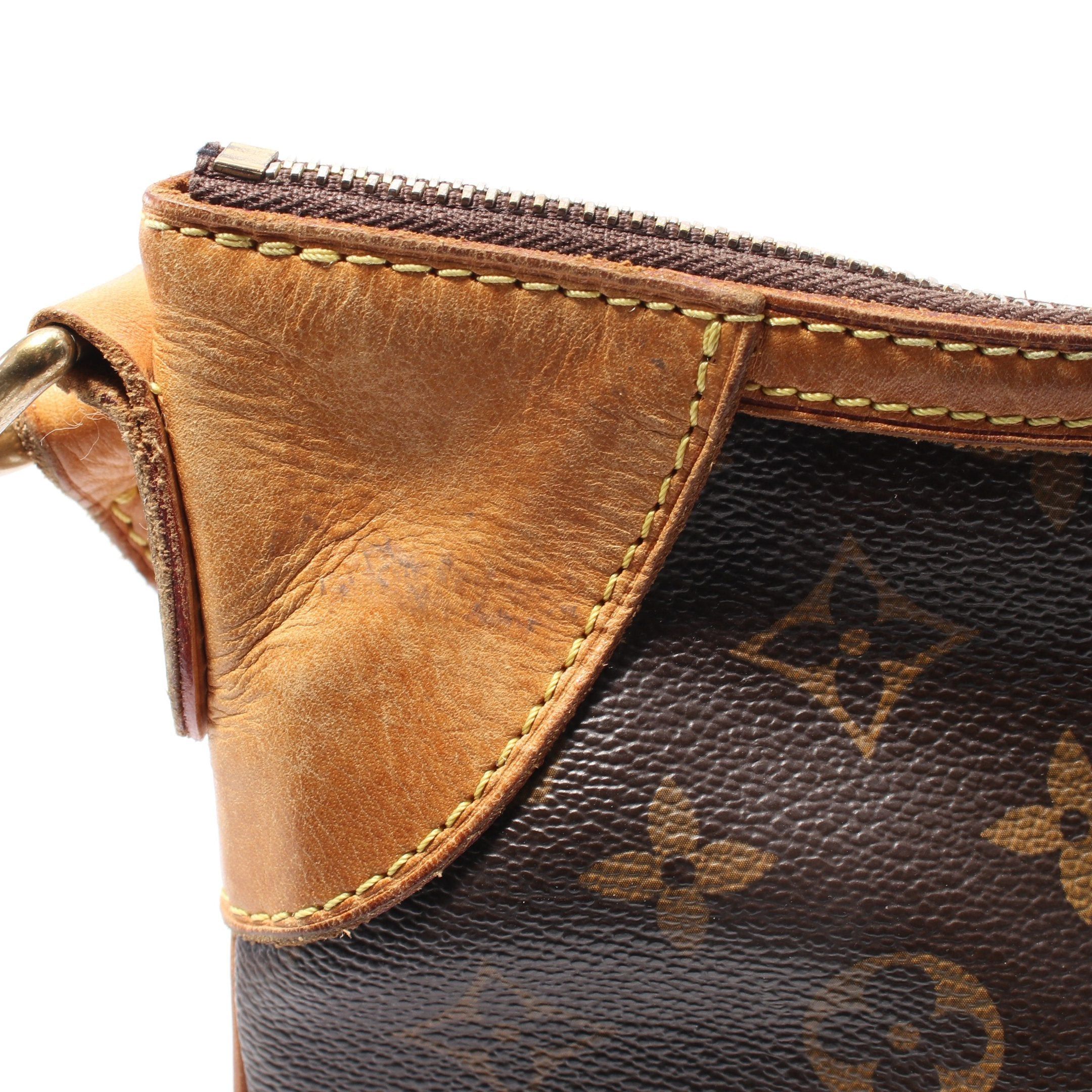 Louis Vuitton Louis Vuitton Odeon Mm Monogram Shoulder Bag Leather Brown Size ONE SIZE - 9 Thumbnail