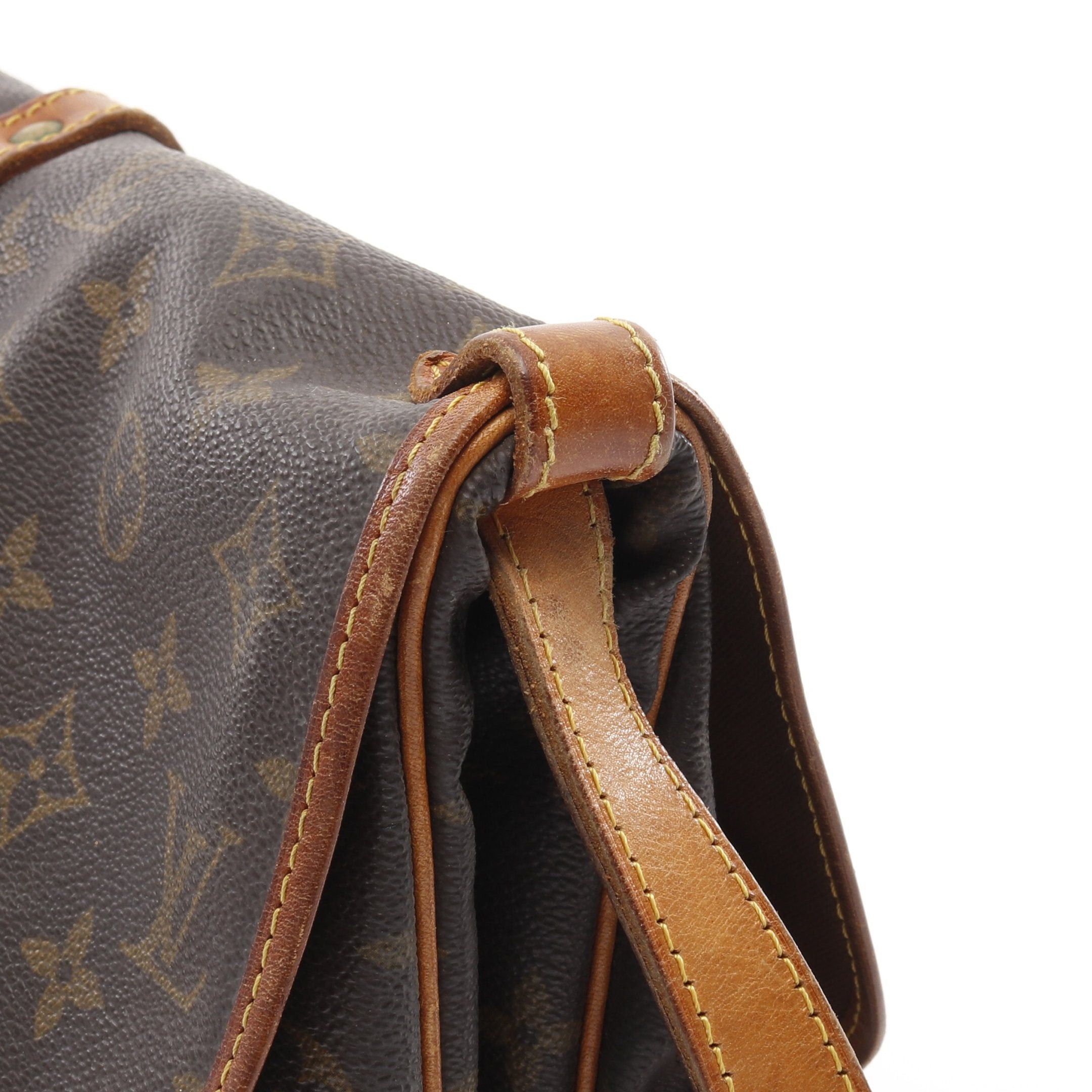 Louis Vuitton Louis Vuitton Saumur 30 Monogram Shoulder Bag Leather Brown Size ONE SIZE - 11 Thumbnail