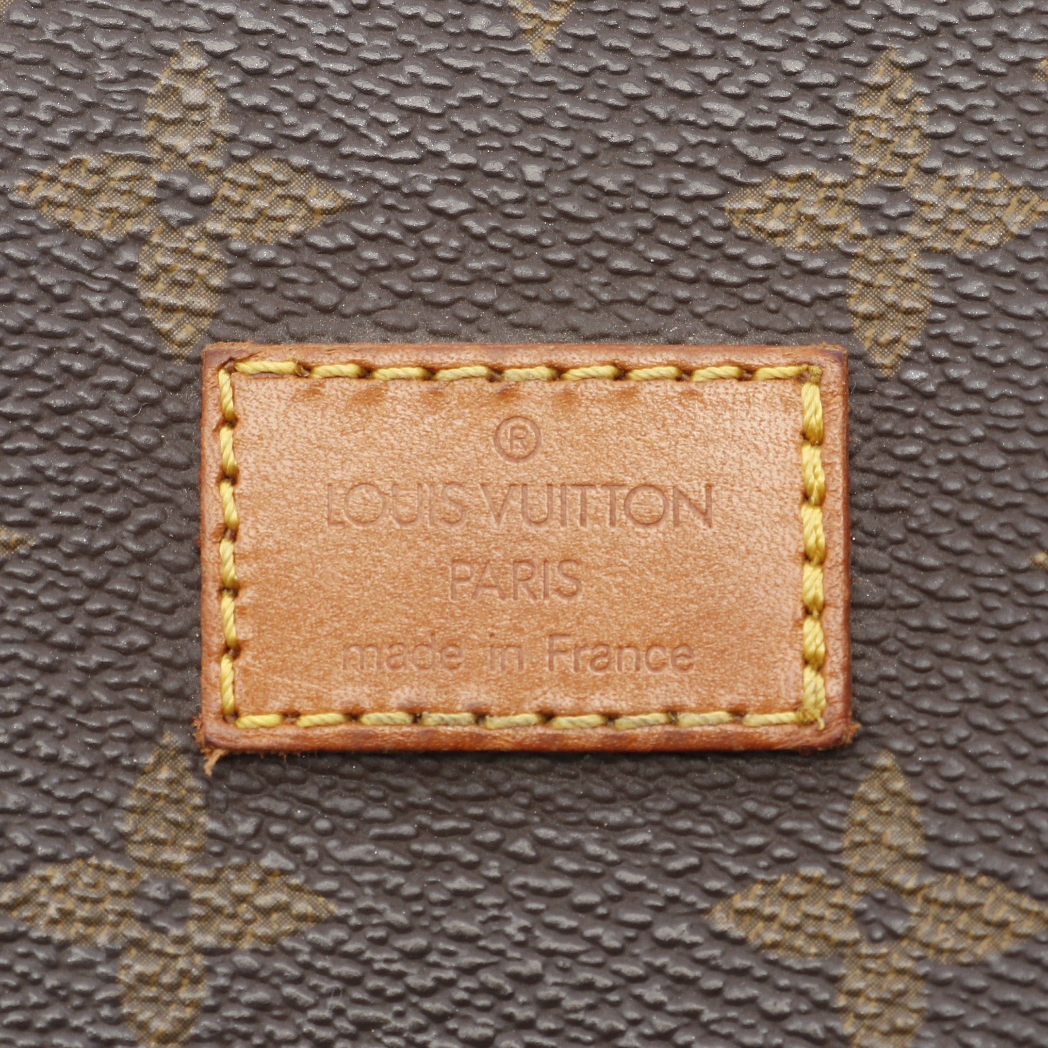 Louis Vuitton Louis Vuitton Saumur 30 Monogram Shoulder Bag Leather Brown Size ONE SIZE - 5 Thumbnail
