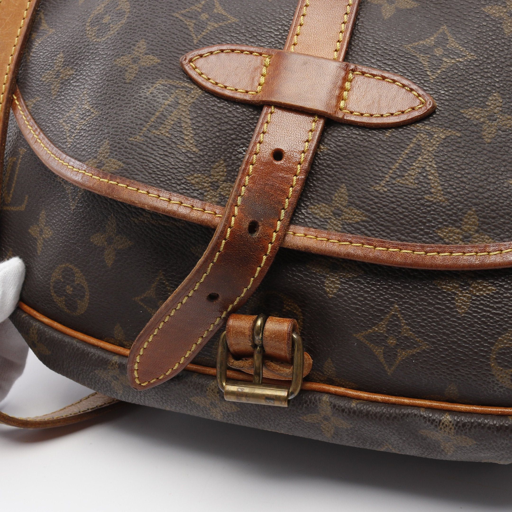 Louis Vuitton Louis Vuitton Saumur 30 Monogram Shoulder Bag Leather Brown Size ONE SIZE - 12 Thumbnail