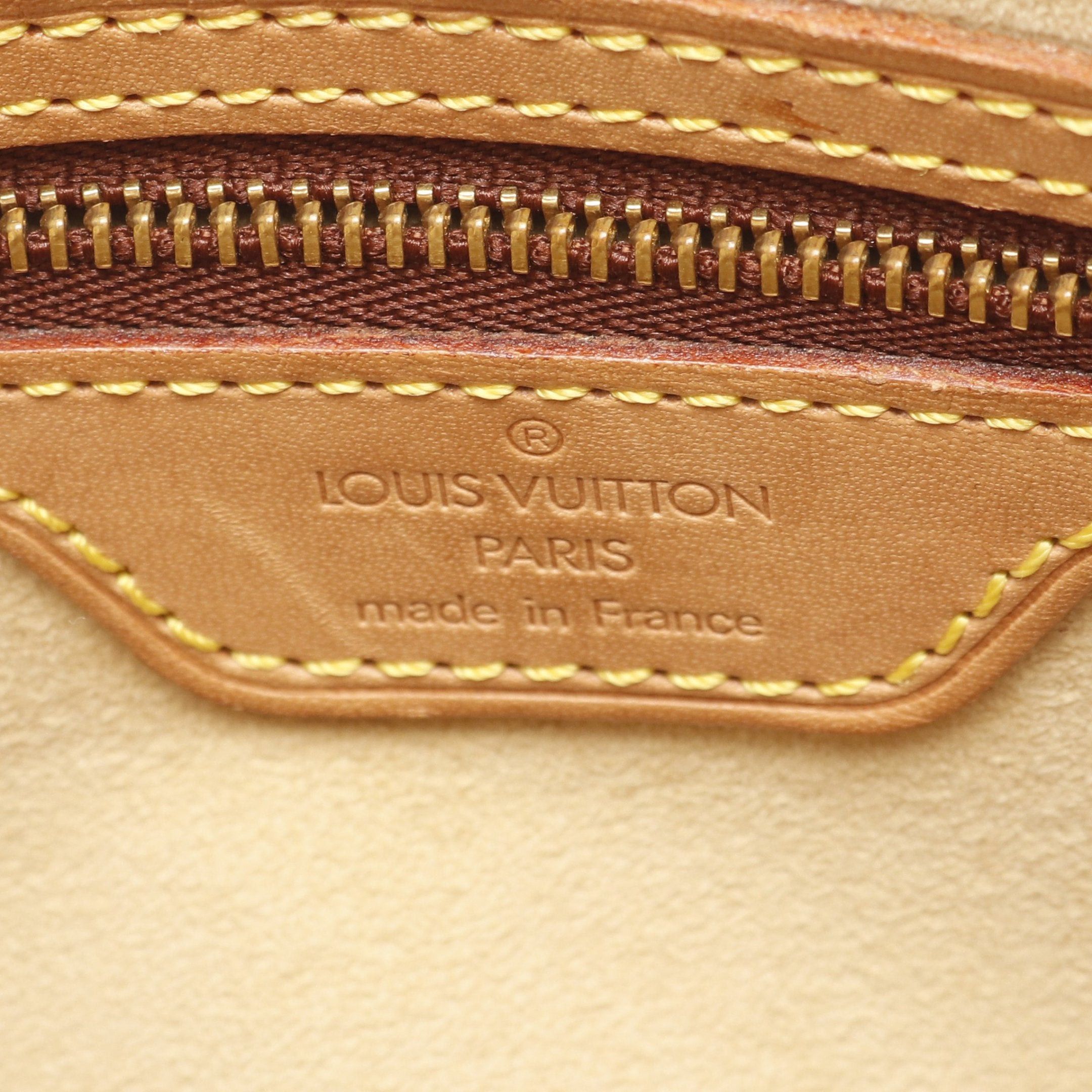 Louis Vuitton Louis Vuitton Looping Gm Monogram Shoulder Bag Leather Brown Size ONE SIZE - 4 Thumbnail
