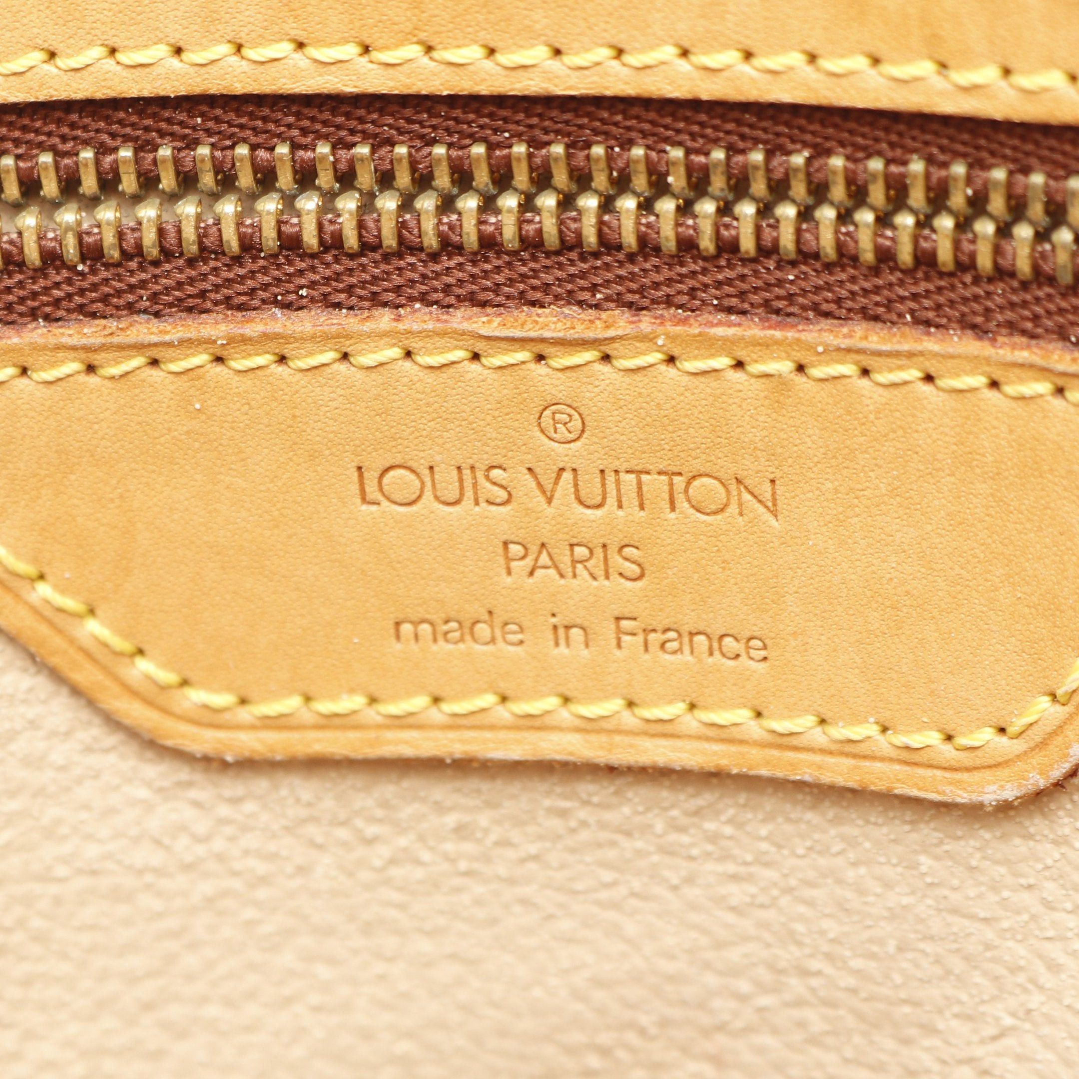 Louis Vuitton Louis Vuitton Bucket Gm Monogram Shoulder Bag Leather Brown Size ONE SIZE - 4 Thumbnail