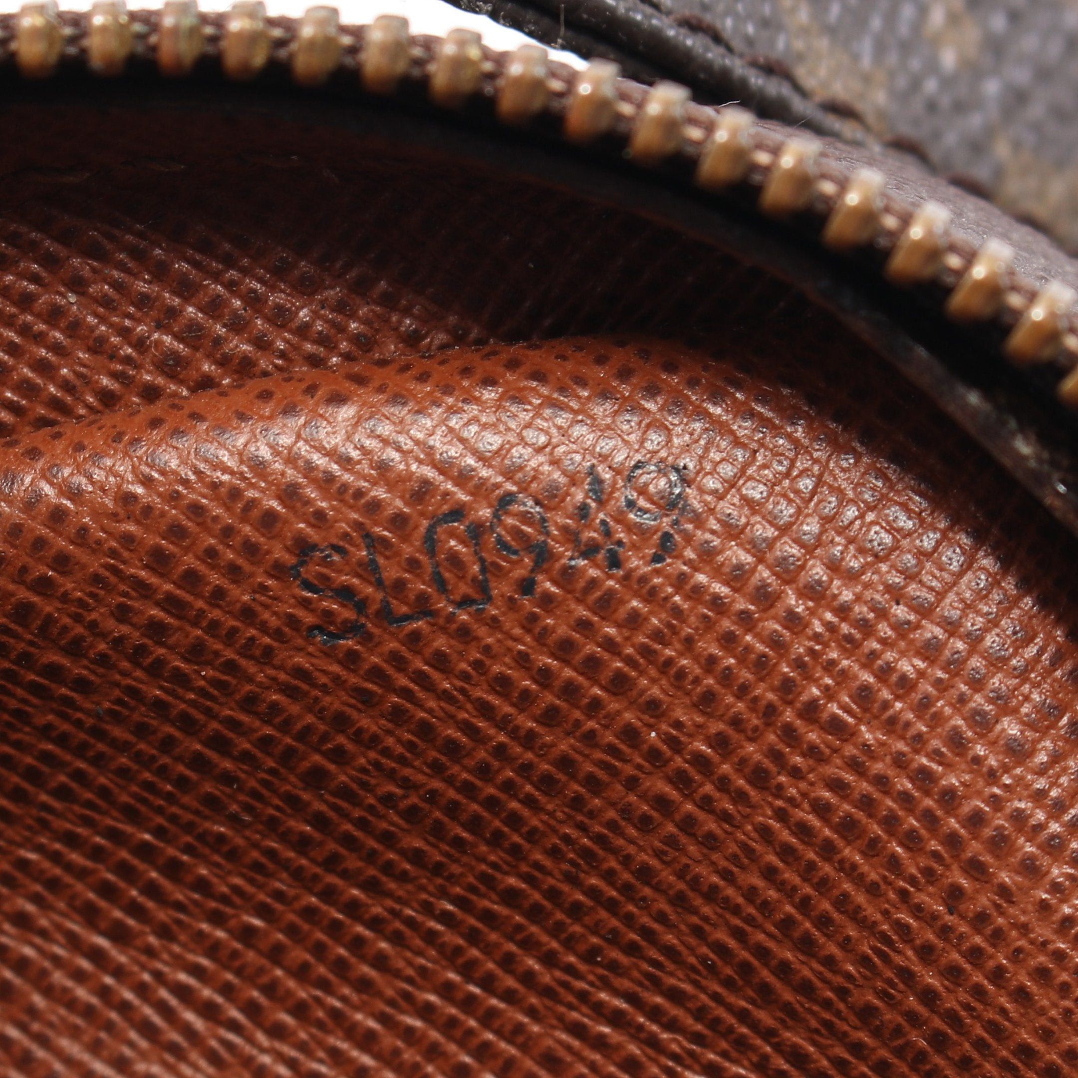Louis Vuitton Louis Vuitton Danube Monogram Shoulder Bag Leather Brown Size ONE SIZE - 5 Thumbnail