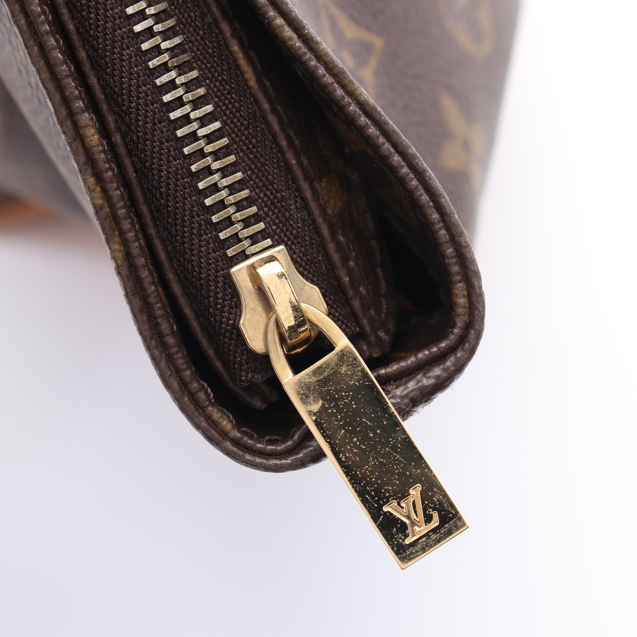 Louis Vuitton Louis Vuitton Kabamezo Monogram Shoulder Bag Tote Leather Brown Size ONE SIZE - 6 Thumbnail