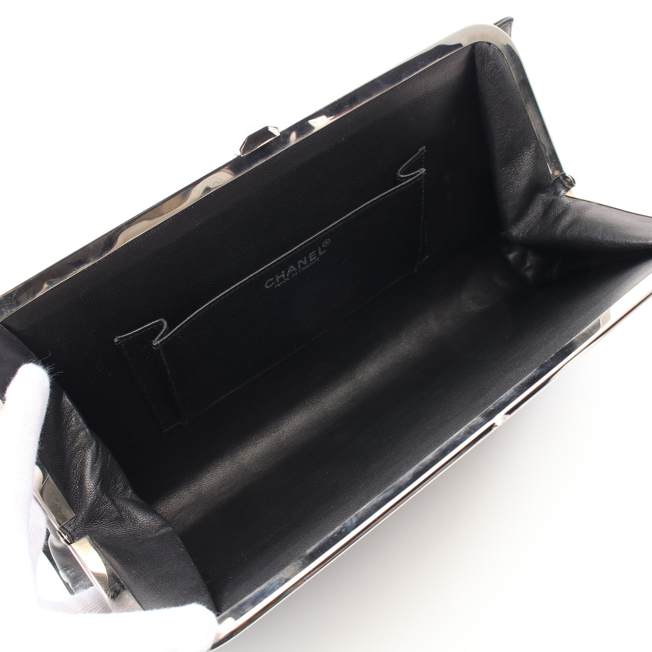 Chanel Chanel Chocolate Bar Clutch Bag Leather Black Silver Hardware Size ONE SIZE - 3 Thumbnail