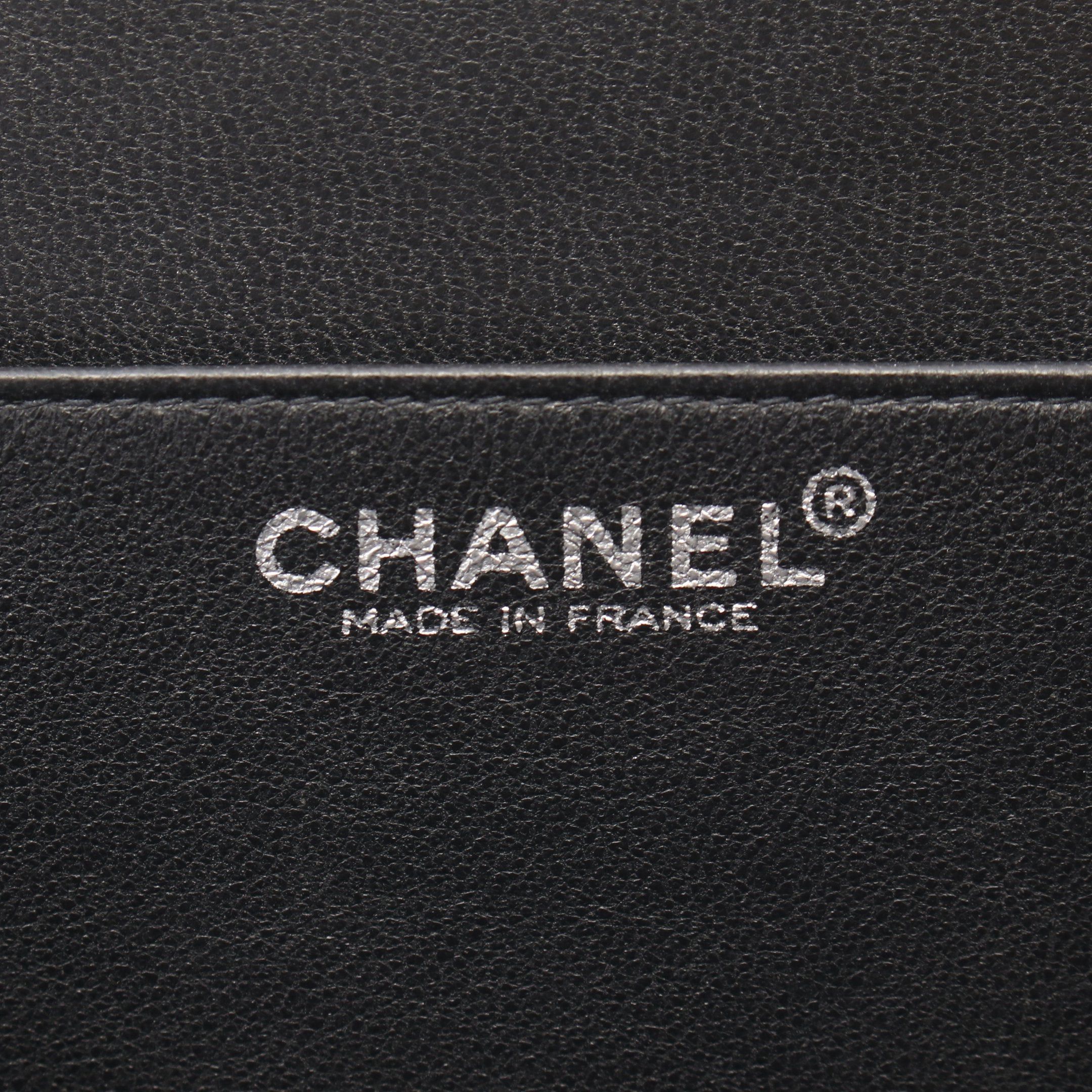 Chanel Chanel Chocolate Bar Clutch Bag Leather Black Silver Hardware Size ONE SIZE - 4 Thumbnail