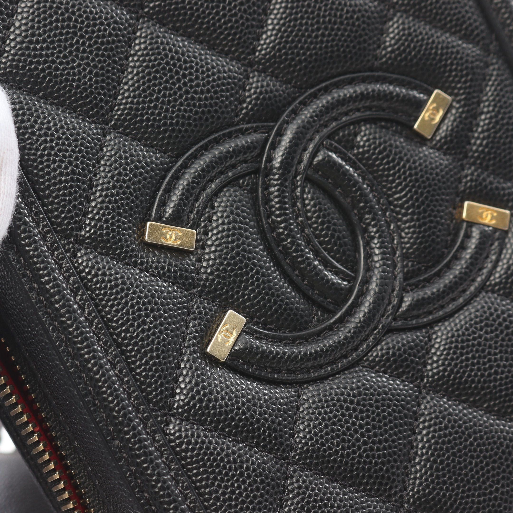 Chanel Chanel Cc Filigree Chain Shoulder Bag Caviar Skin Black Gold Hardware Size ONE SIZE - 7 Thumbnail