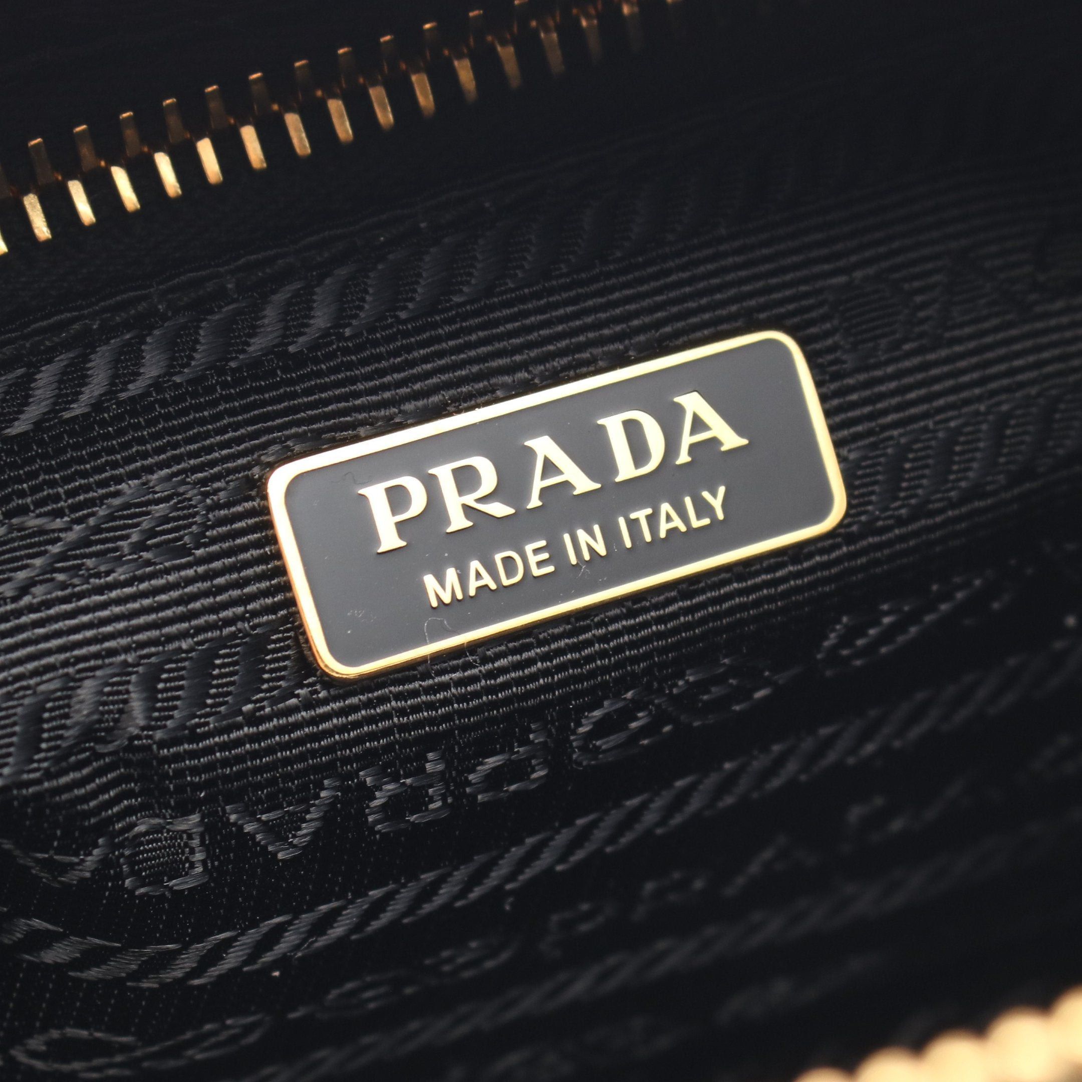 Prada Prada Tessuto Vitello Shoulder Bag Nylon Leather Black Size ONE SIZE - 4 Thumbnail
