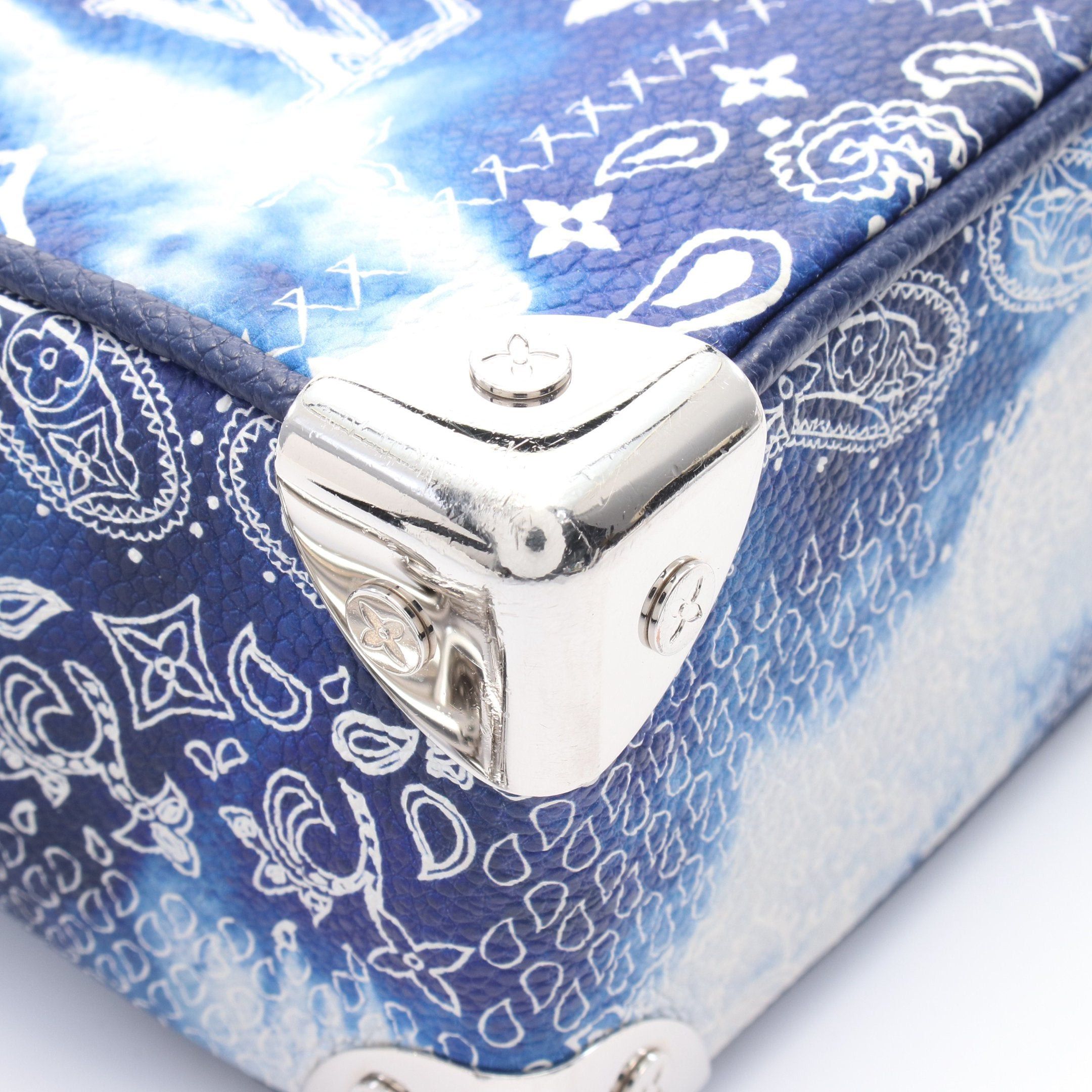Louis Vuitton Louis Vuitton Mini Soft Trunk Chain Shoulder Bag Leather Navy Blue White Size ONE SIZE - 5 Thumbnail