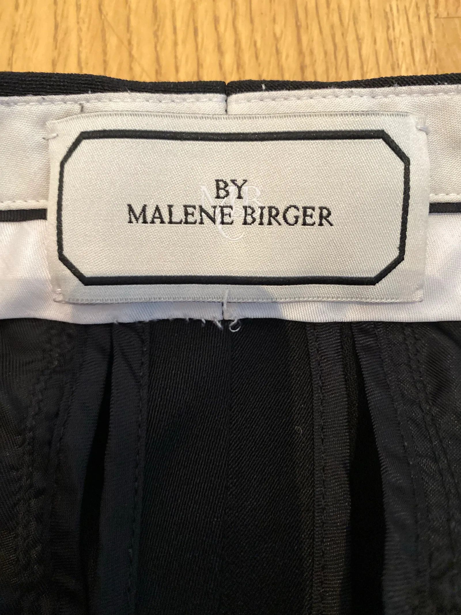 By Malene Birger By Malene Birger Aurelia Pants Size 26" / US 2 / IT 38 - 3 Thumbnail