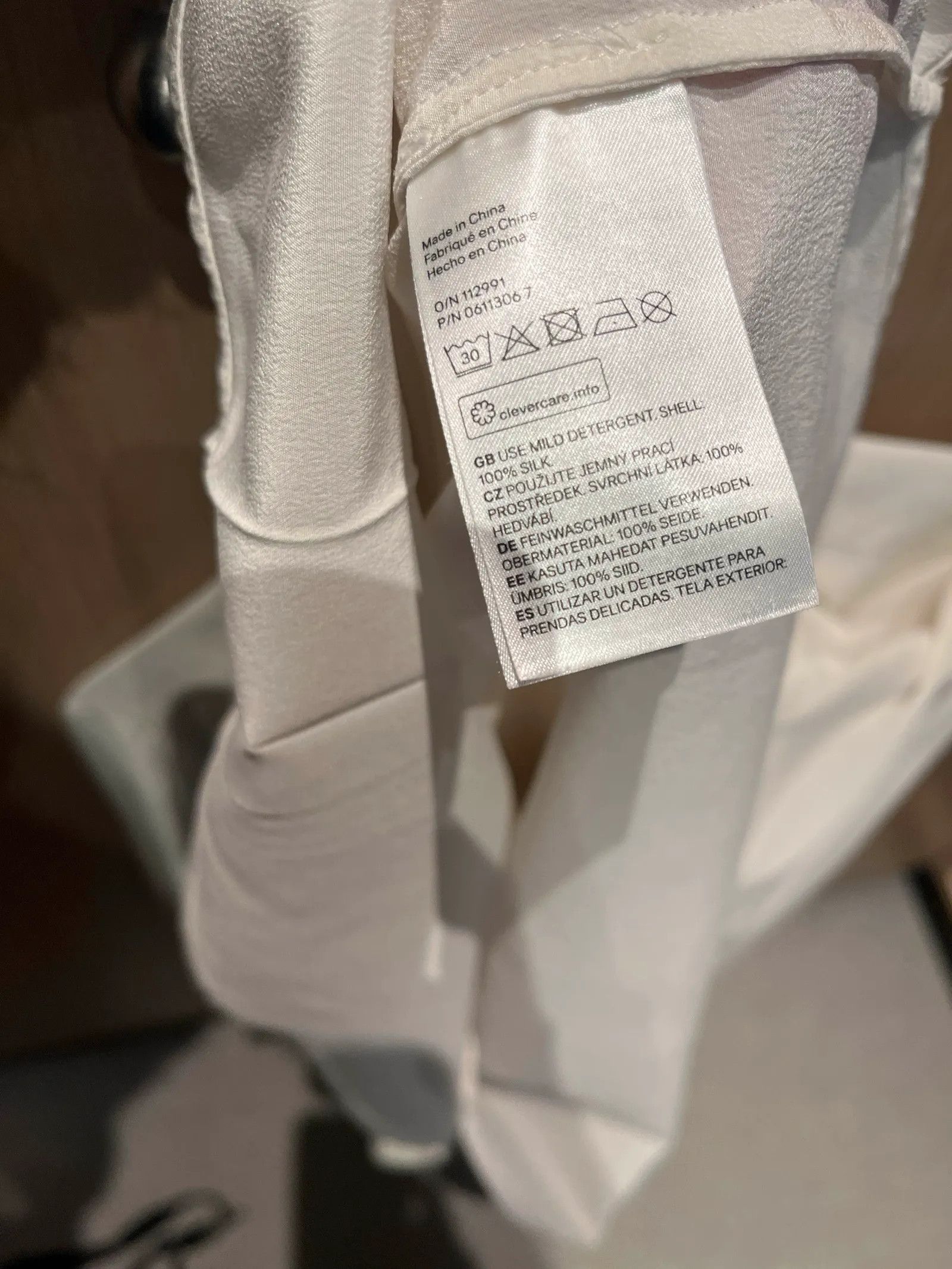 H&M H&M Shirt Size XS / US 0-2 / IT 36-38 - 3 Thumbnail