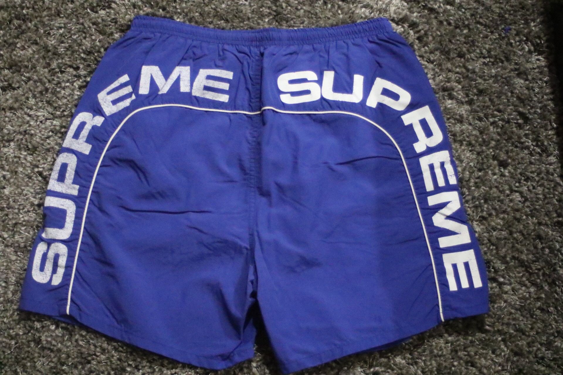 Supreme Supreme big letters swim shorts size (medium)
