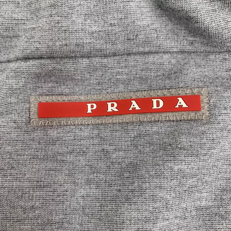 Prada Gray Logo Red Tag Casual Shorts S Size Size US 28 / EU 44 - 5 Thumbnail