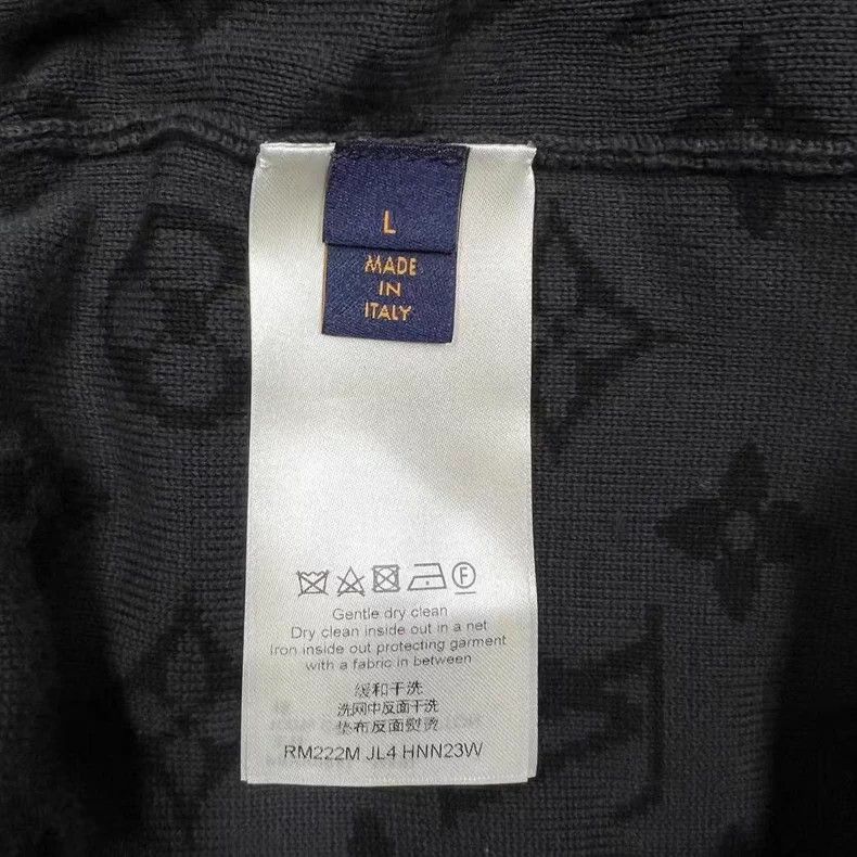 Louis Vuitton Louis Vuitton Embroidered Logo Shorts Size US 34 / EU 50 - 3 Thumbnail