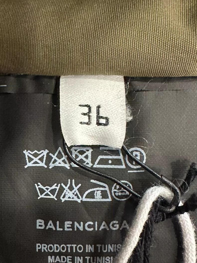 Balenciaga Balenciaga Military Green Puffer Jacket Women's Size US S / EU 44-46 / 1 - 6 Thumbnail