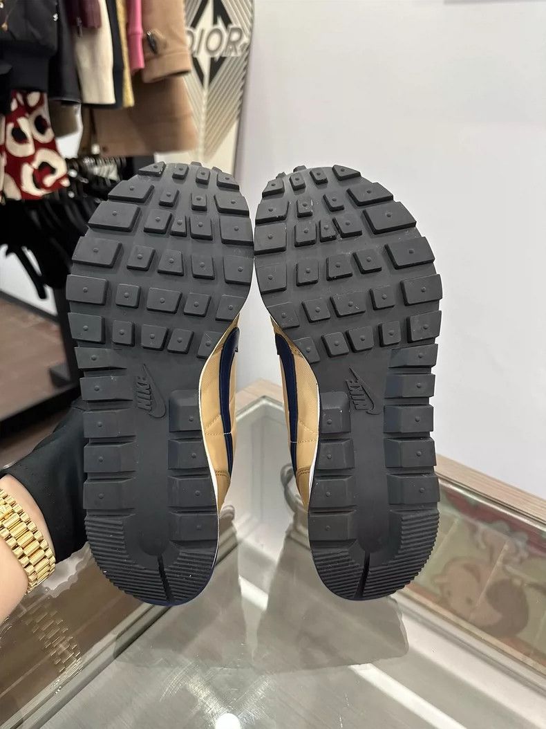 Sacai Nike Sacai Vaporwaffle Women's Sneakers Size 38 Size US 7.5 / EU 40-41 - 5 Thumbnail