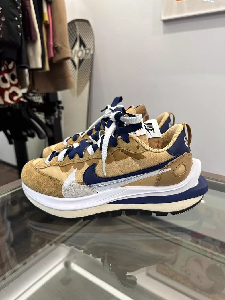 Sacai Nike Sacai Vaporwaffle Women's Sneakers Size 38 Size US 7.5 / EU 40-41 - 3 Thumbnail