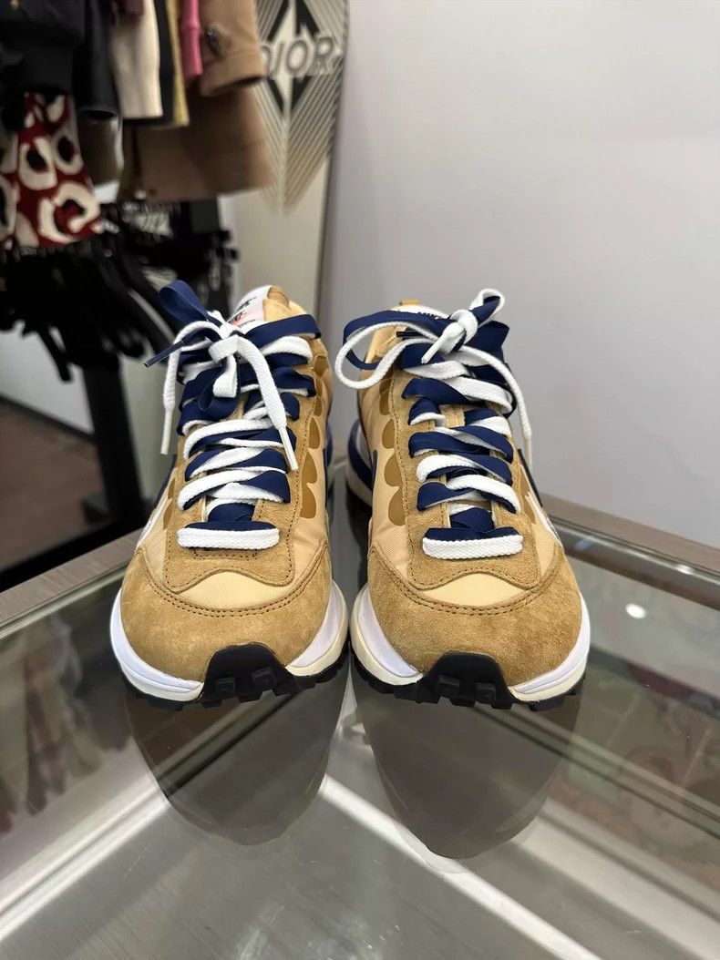 Sacai Nike Sacai Vaporwaffle Women's Sneakers Size 38 Size US 7.5 / EU 40-41 - 2 Thumbnail