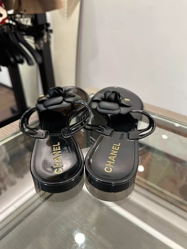 Chanel Chanel Black Camellia Women's Sandals Size 38 Size US 8 / EU 41 - 4 Thumbnail