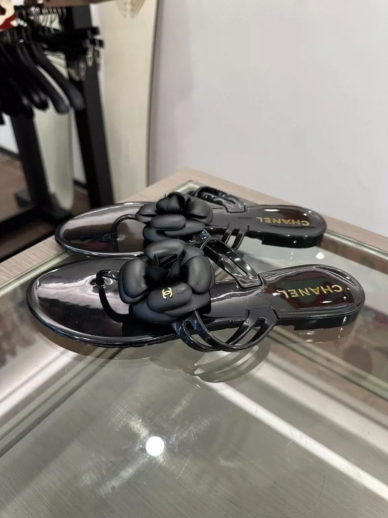 Chanel Chanel Black Camellia Women's Sandals Size 38 Size US 8 / EU 41 - 3 Thumbnail