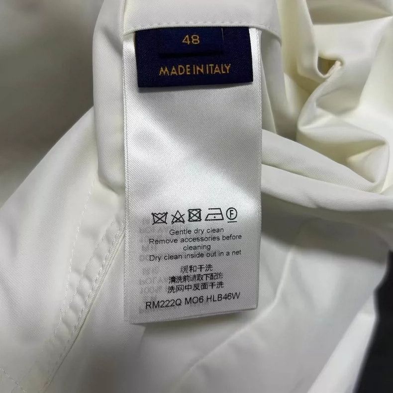 Louis Vuitton Louis Vuitton White Windbreaker with Logo Size US L / EU 52-54 / 3 - 8 Thumbnail