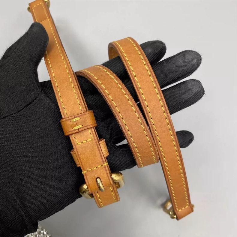 Louis Vuitton Louis Vuitton Paramount Shoulder Bag Size ONE SIZE - 8 Thumbnail