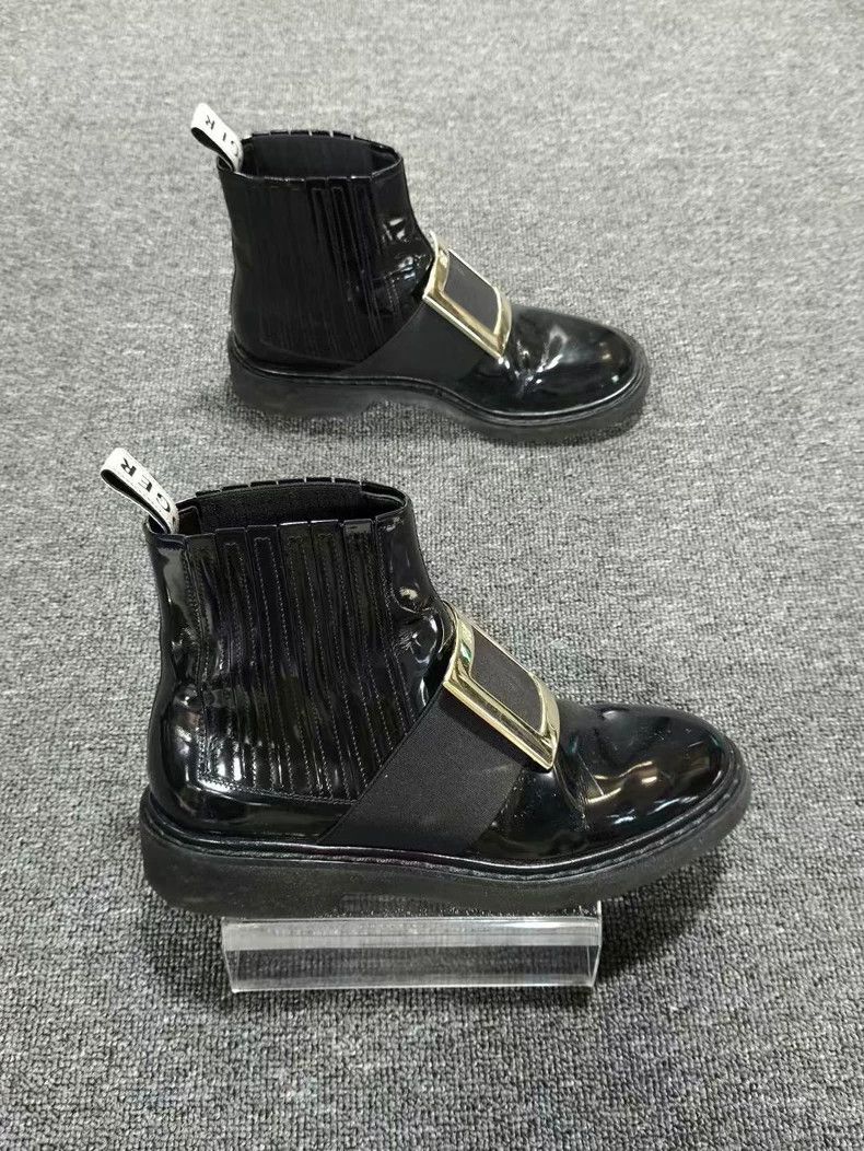 Roger Vivier Black Patent Leather Ankle Boots with Metal Buckle Size US 7.5 / EU 40-41 - 3 Thumbnail