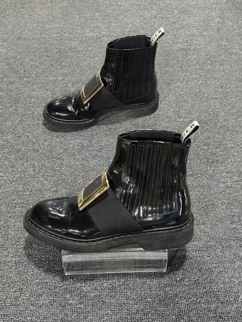 Roger Vivier Black Patent Leather Ankle Boots with Metal Buckle Size US 7.5 / EU 40-41 - 4 Thumbnail