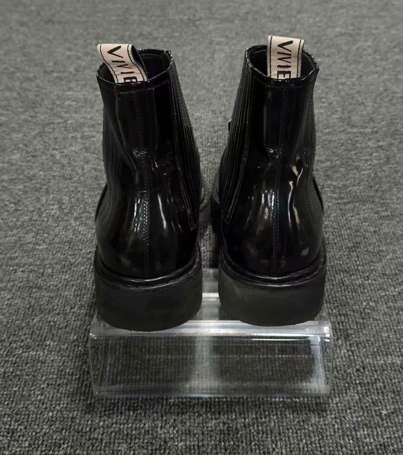 Roger Vivier Black Patent Leather Ankle Boots with Metal Buckle Size US 7.5 / EU 40-41 - 5 Thumbnail