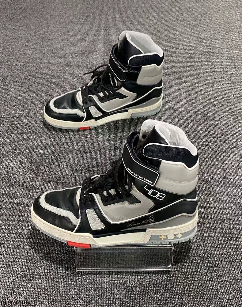 Louis Vuitton High Top Gray Cement Trainers by Louis Vuitton Size US 9.5 / EU 42-43 - 3 Thumbnail