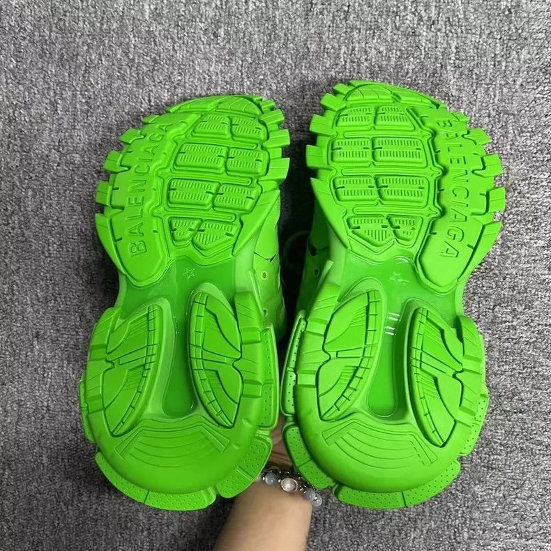 Balenciaga Balenciaga Green Low-Top Dad Shoes Size 36 Size US 5.5 / EU 38 - 5 Thumbnail
