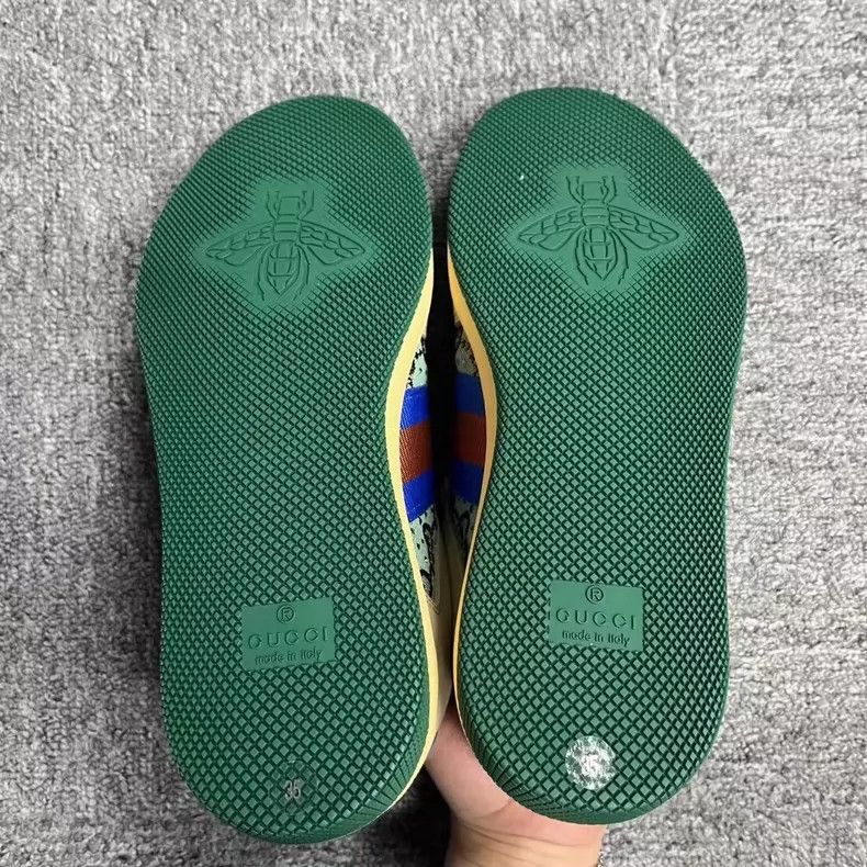 Gucci Gucci Fashion Low-top Sneakers with Crystals Size US 5 / EU 37 - 6 Thumbnail