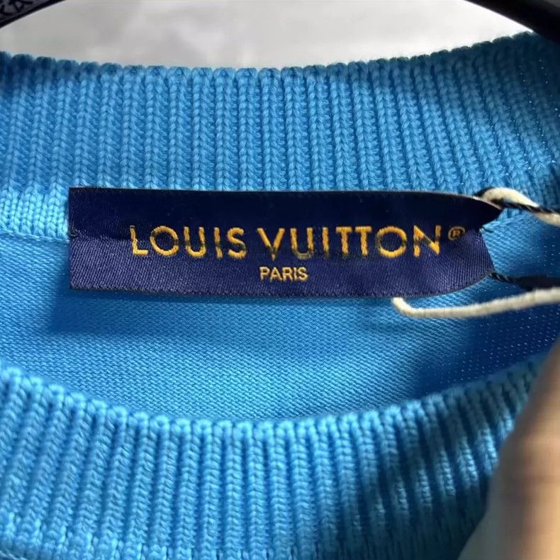 Louis Vuitton Louis Vuitton Blue Embroidered Logo Short Sleeve T-Shirt Size US XL / EU 56 / 4 - 5 Thumbnail