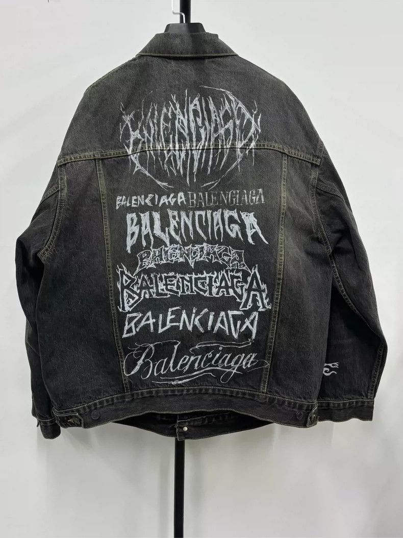 Balenciaga Balenciaga DIY Mental Dragon Year Denim Jacket Size US XS / EU 42 / 0 - 2 Thumbnail